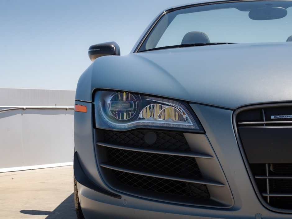 2012 Audi R8 5.2L GT-29