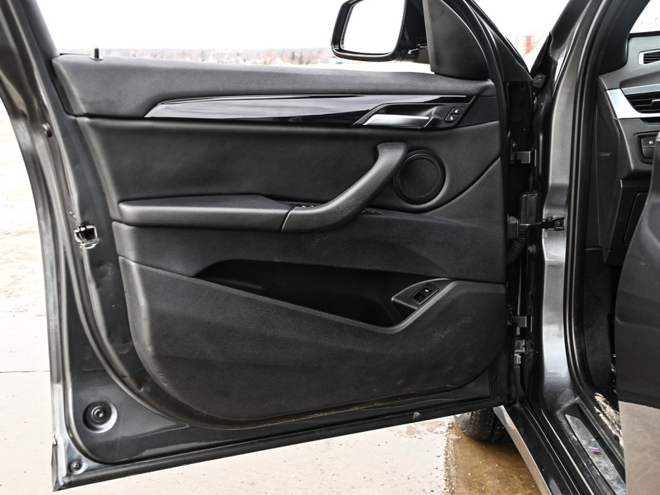 BMW X1 xDrive28i 2018-8