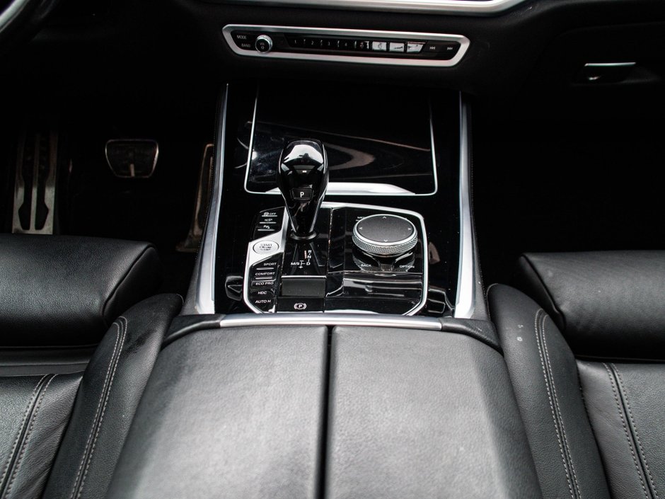 BMW X5 xDrive40i 2022-24