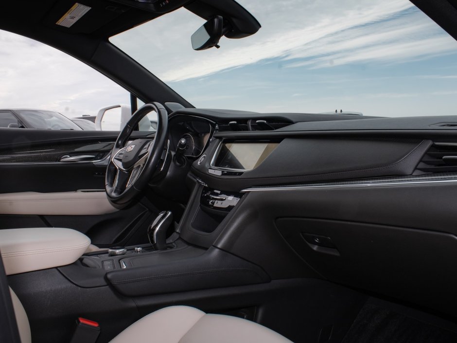 Cadillac XT5 Sport AWD 2020-29