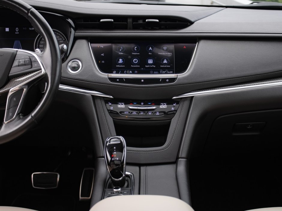 Cadillac XT5 Sport AWD 2020-13