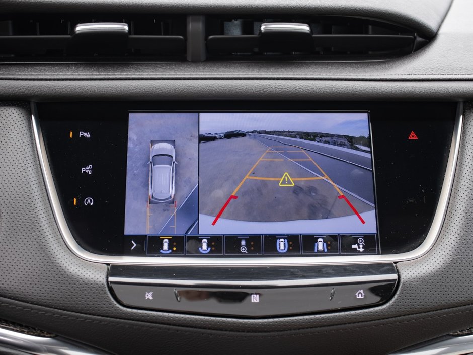 Cadillac XT5 Sport AWD 2020-16