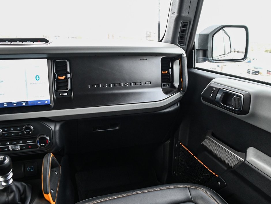 Ford Bronco Badlands 2023-26