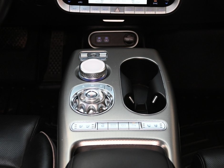 2023 GENESIS GV60 Advanced-30