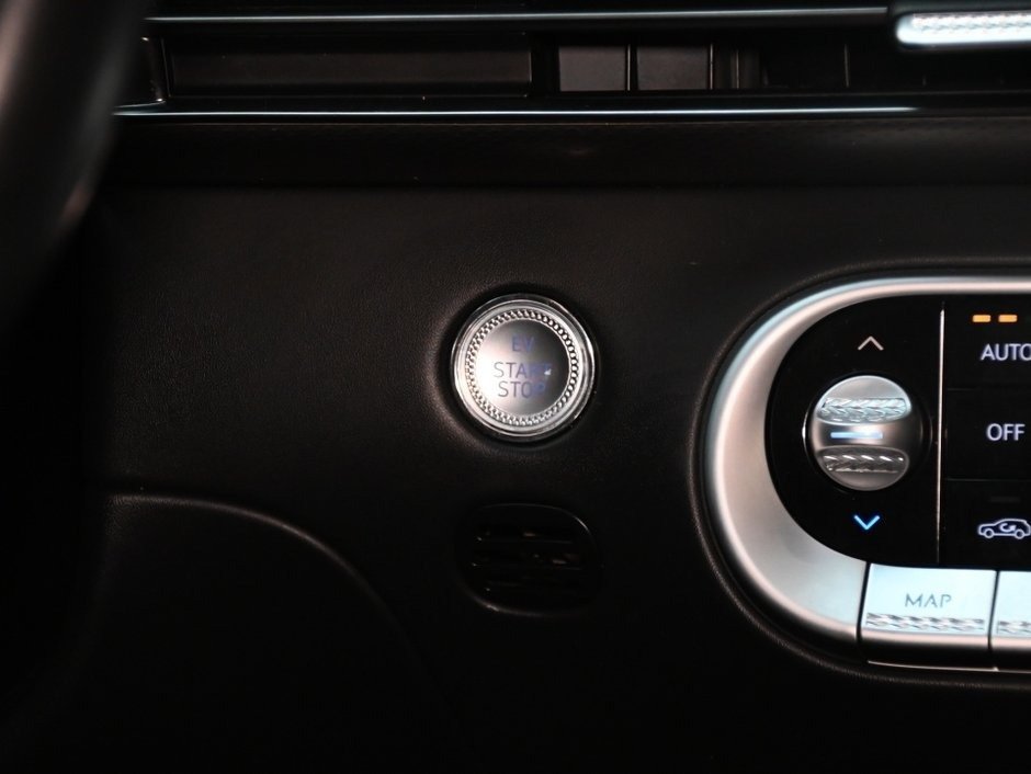 2023 GENESIS GV60 Advanced-31