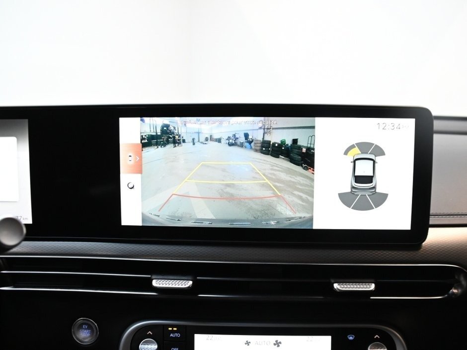 2023 GENESIS GV60 Advanced-19