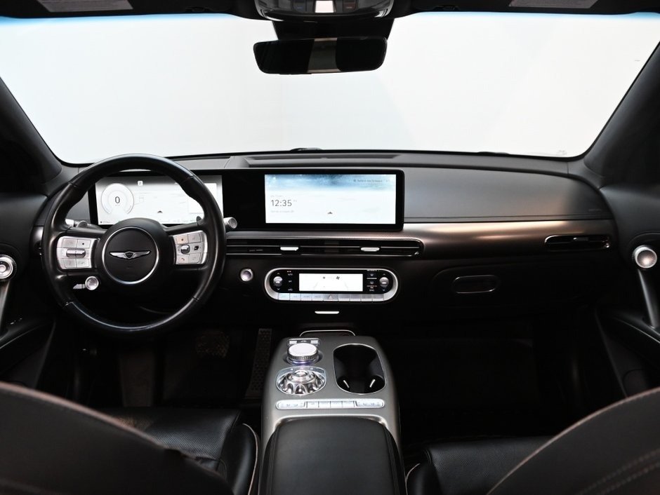 2023 GENESIS GV60 Advanced-27