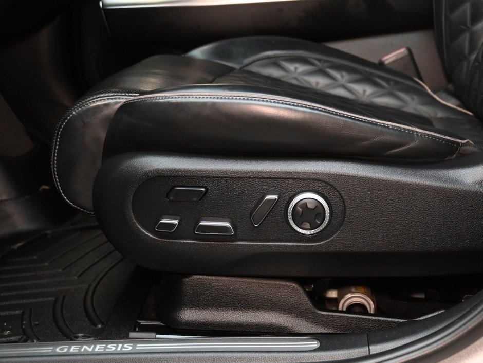 2023 GENESIS GV60 Advanced-11