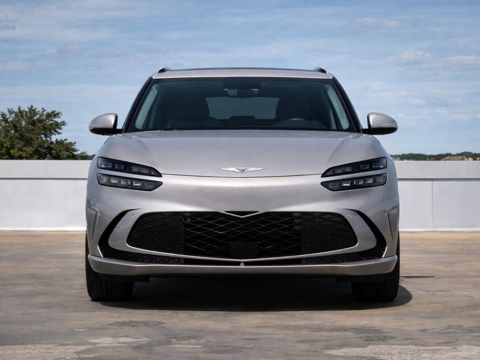 2023 GENESIS GV60 Advanced-6