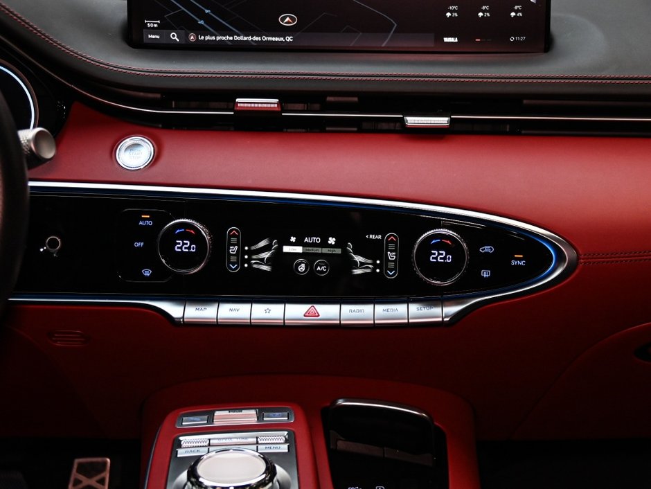 GENESIS GV70 2.5T Prestige 2022-21