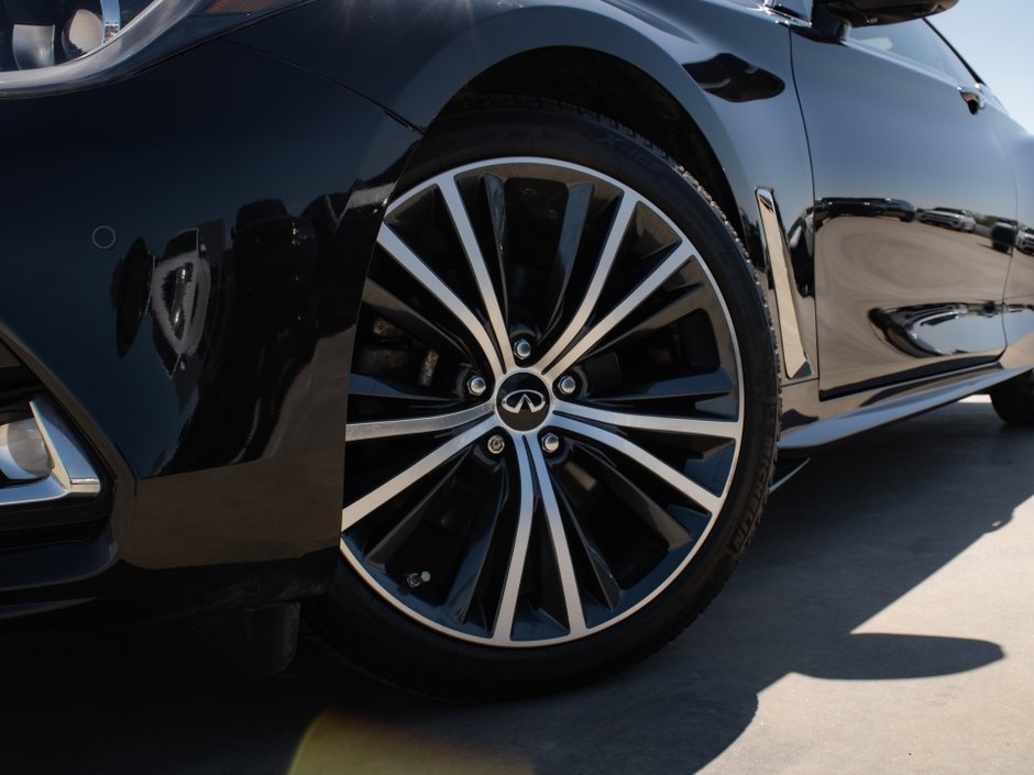2021 Infiniti Q60 LUXE-41