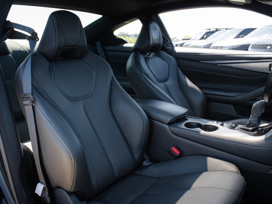 2021 Infiniti Q60 LUXE-29
