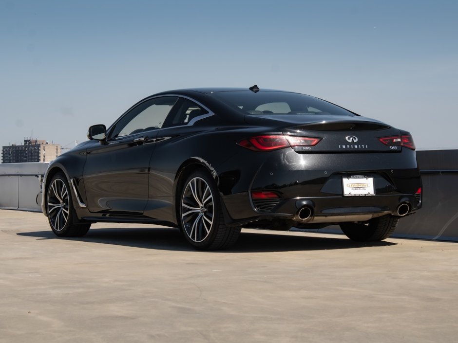 2021 Infiniti Q60 LUXE-1
