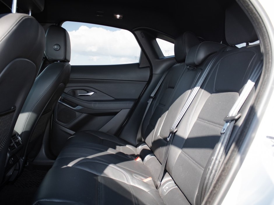 Jaguar E-PACE S 2018-3
