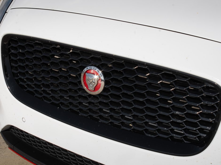 Jaguar E-PACE S 2018-29