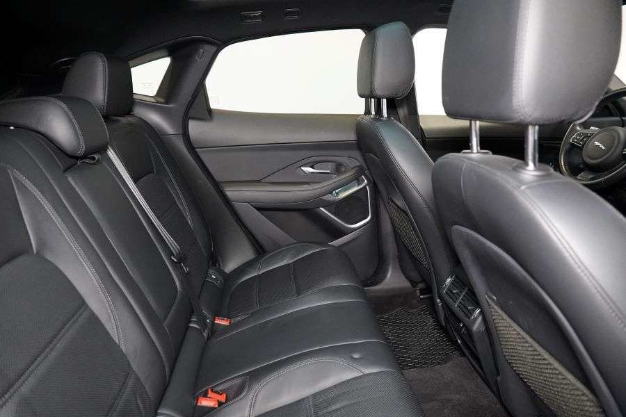 Jaguar E-PACE SE 2020-10