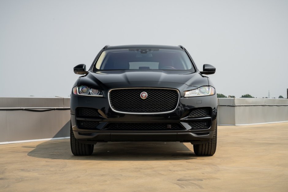 Jaguar F-PACE 35t Premium 2017-6