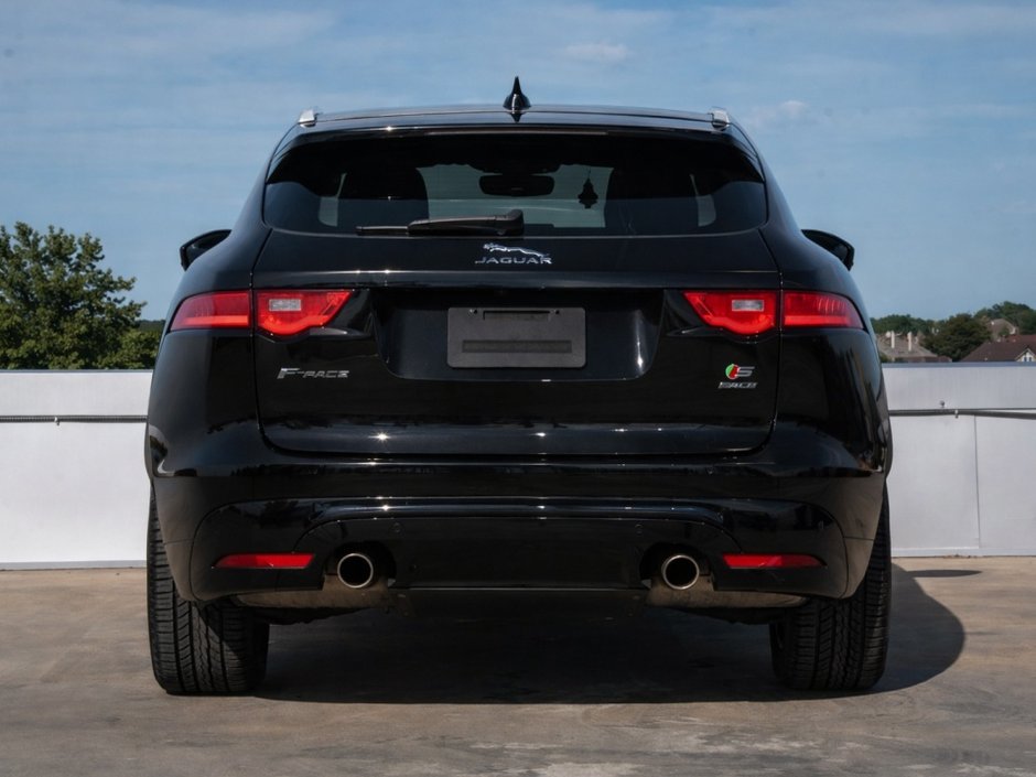 2018 Jaguar F-PACE S-5