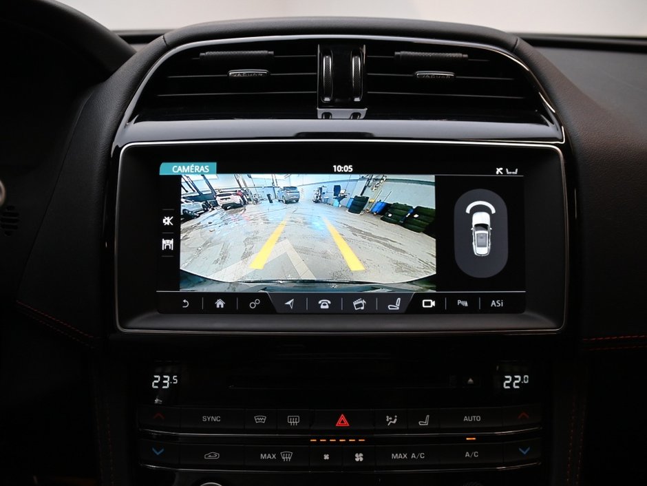 2018 Jaguar F-PACE S-20