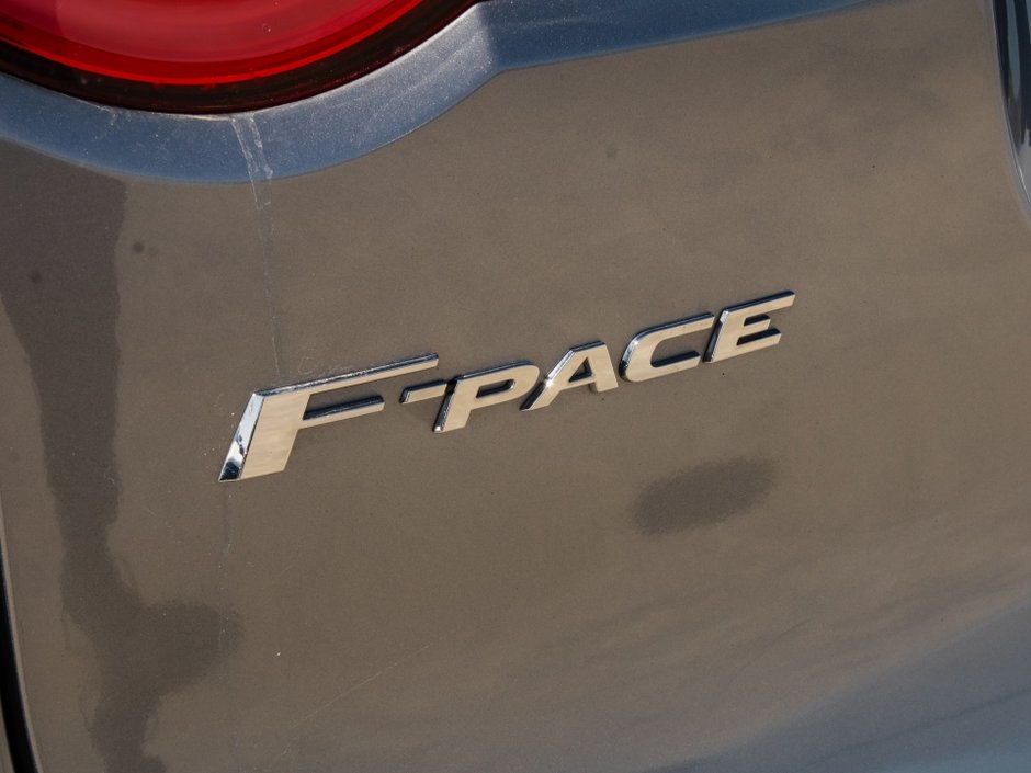 2020 Jaguar F-PACE R-Sport-33