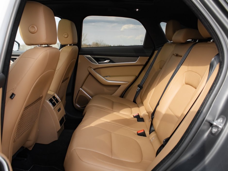 2021 Jaguar F-PACE P250 S-3