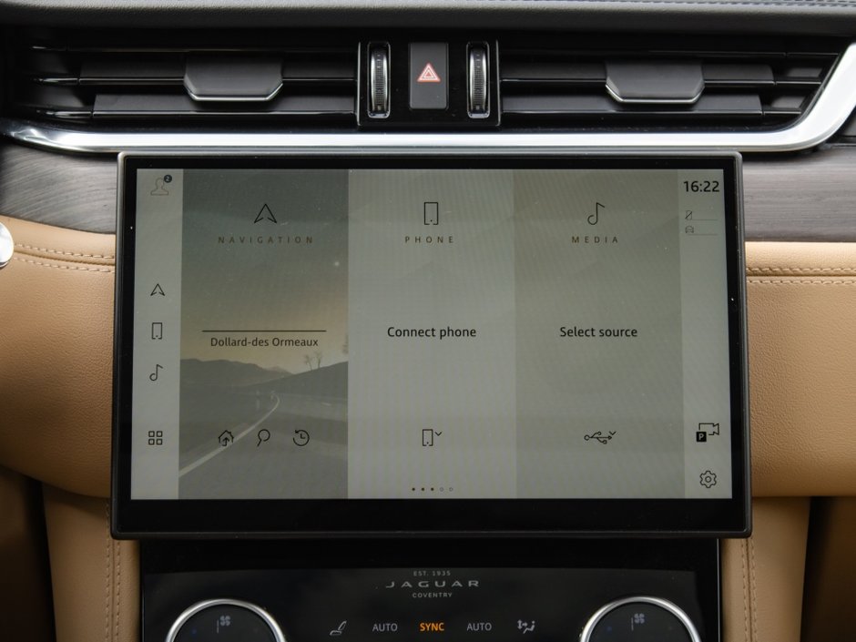 2021 Jaguar F-PACE P250 S-19