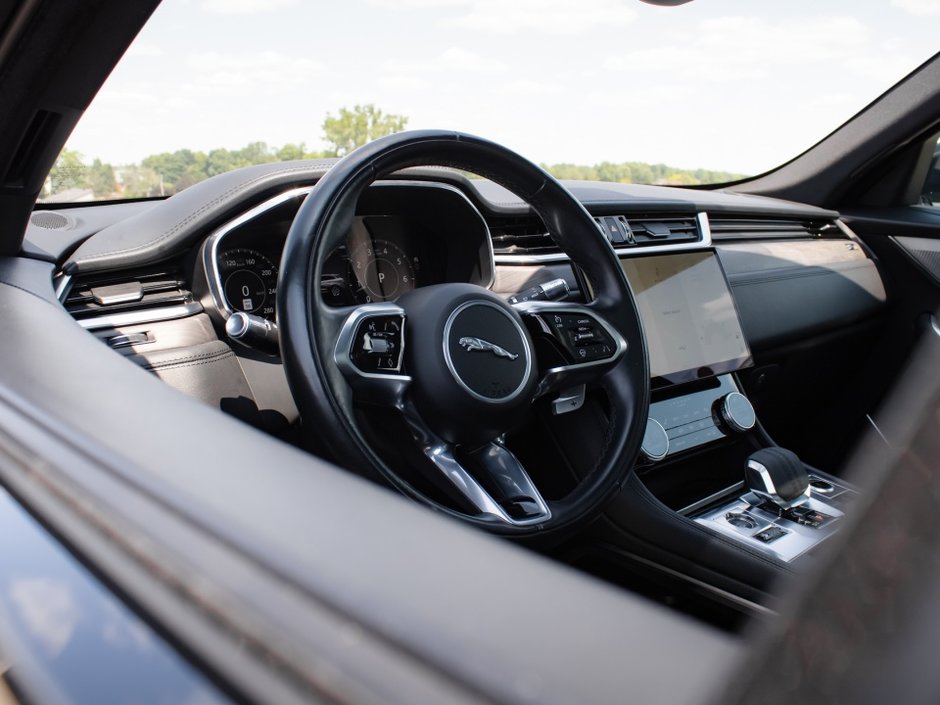 2021 Jaguar F-PACE P250 S-26