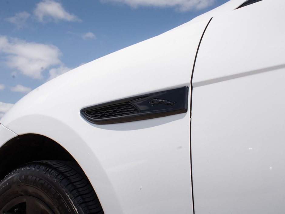 2021 Jaguar F-PACE P250 S-30