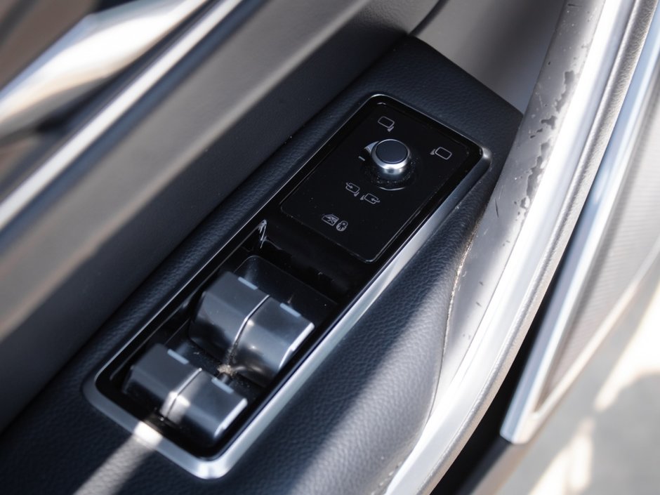 2021 Jaguar F-PACE P250 S-10