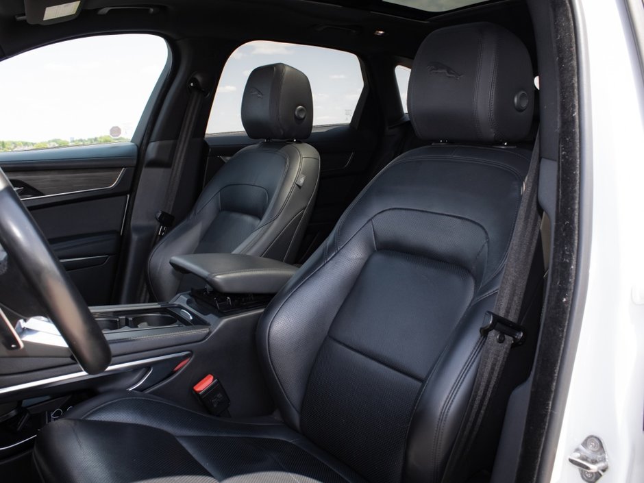 2021 Jaguar F-PACE P250 S-12