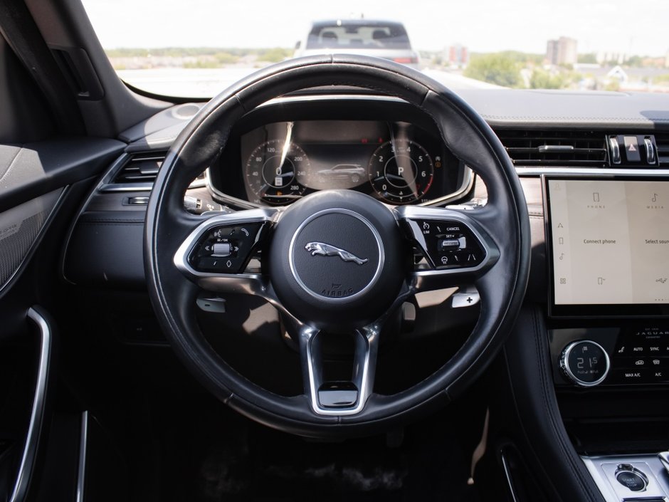 2021 Jaguar F-PACE P250 S-16