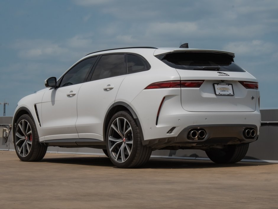 2021 Jaguar F-PACE P550 SVR-1