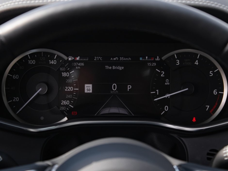 Jaguar F-PACE R-Dynamic S 2023-20