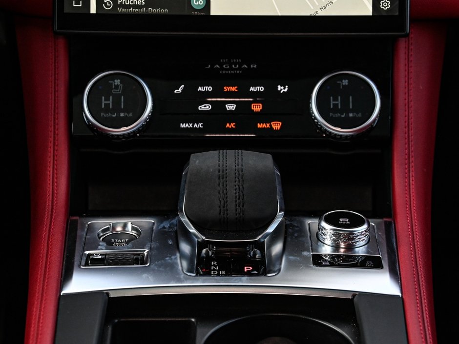 2023 Jaguar F-PACE R-Dynamic S-21