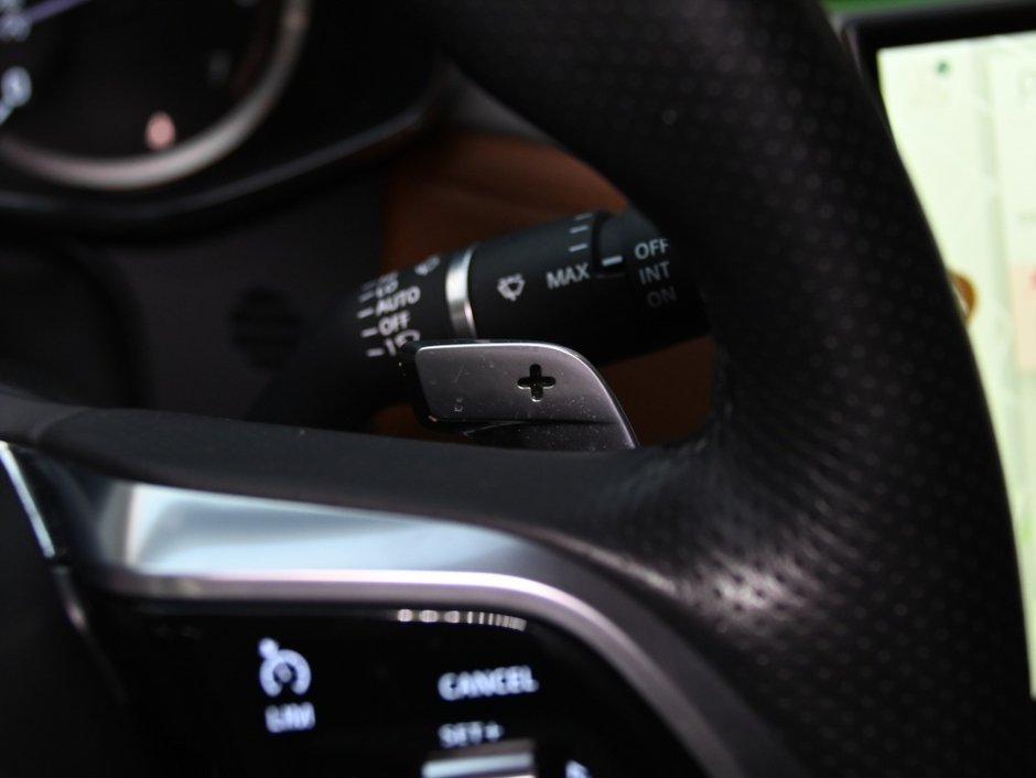 2023 Jaguar F-PACE R-Dynamic S-28