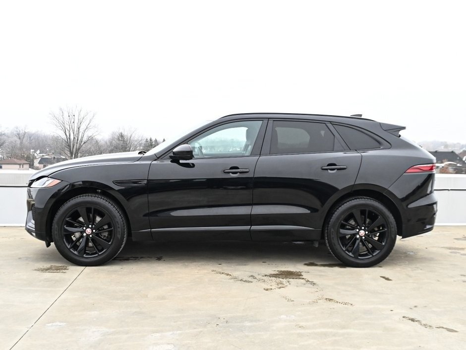 Jaguar F-PACE R-Dynamic S 2023-4