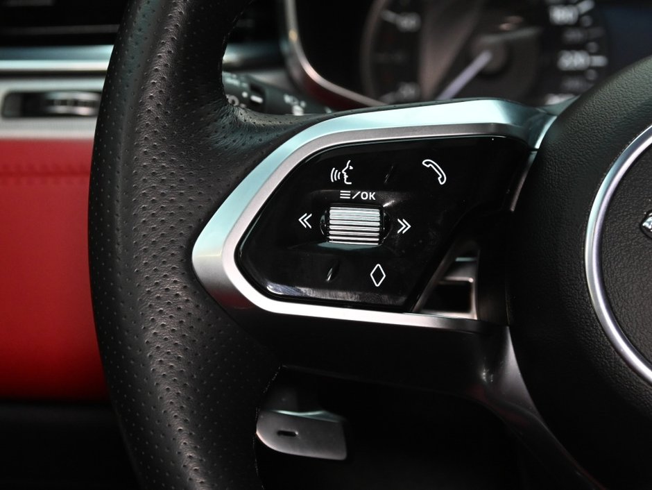 Jaguar F-PACE R-Dynamic S 2023-29