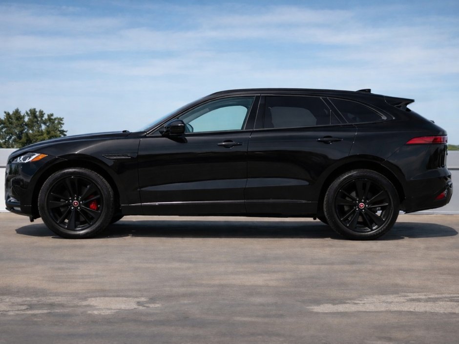 Jaguar F-PACE R-Dynamic S 2023-4