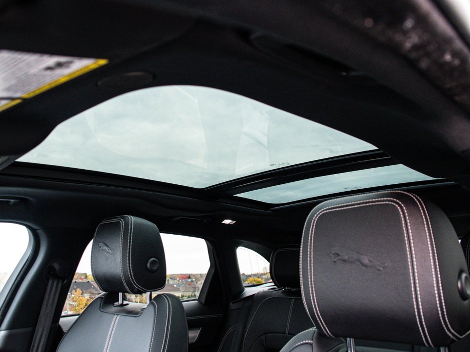 2024 Jaguar F-PACE R-Dynamic S-30