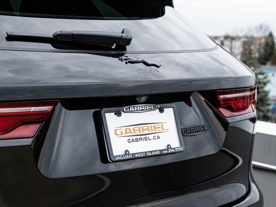 2024 Jaguar F-PACE R-Dynamic S-40