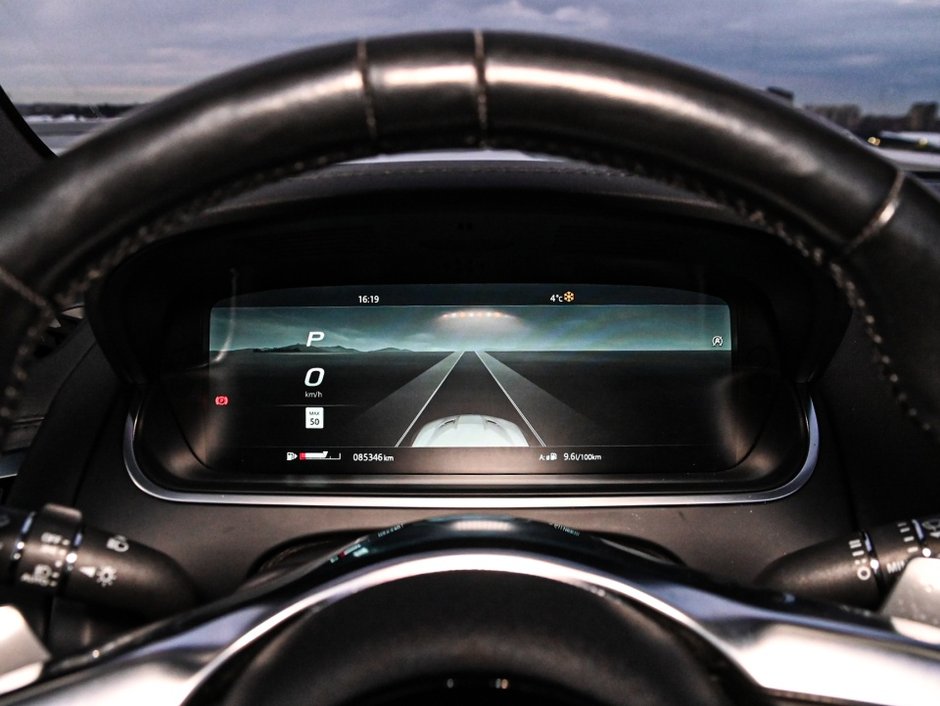 2021 Jaguar F-TYPE P300-16