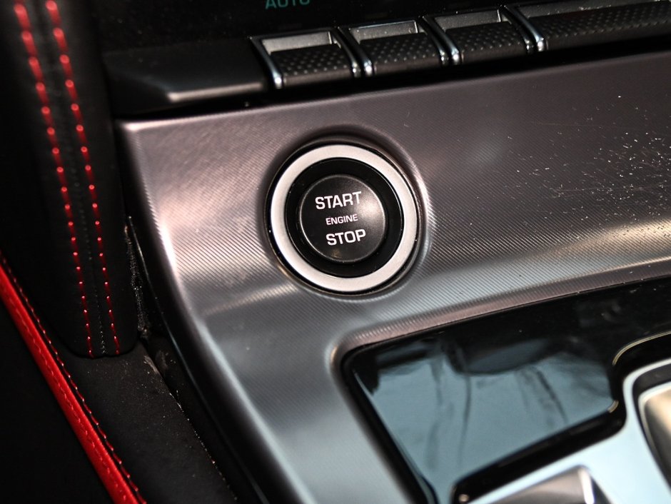 2021 Jaguar F-TYPE-15