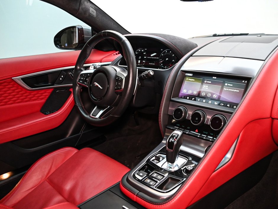 2021 Jaguar F-TYPE-23