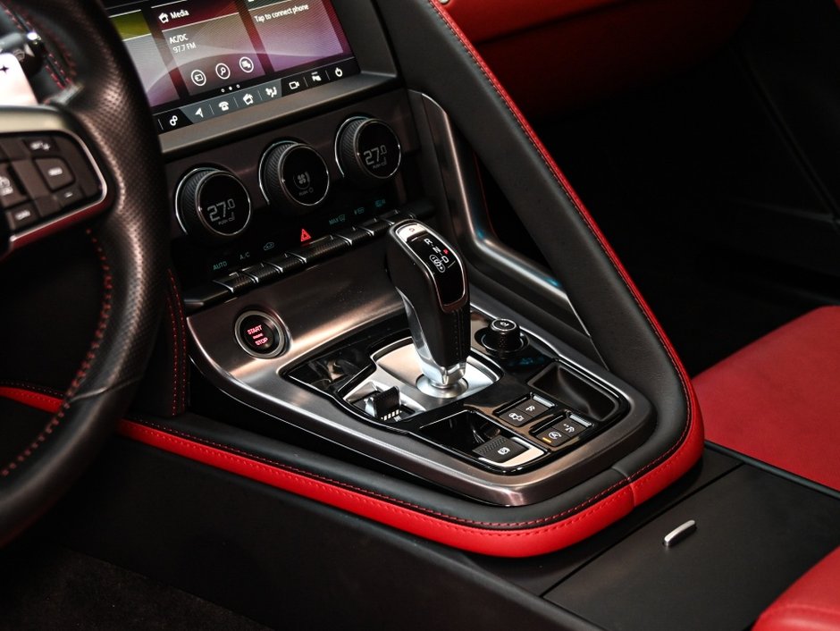 2021 Jaguar F-TYPE-12