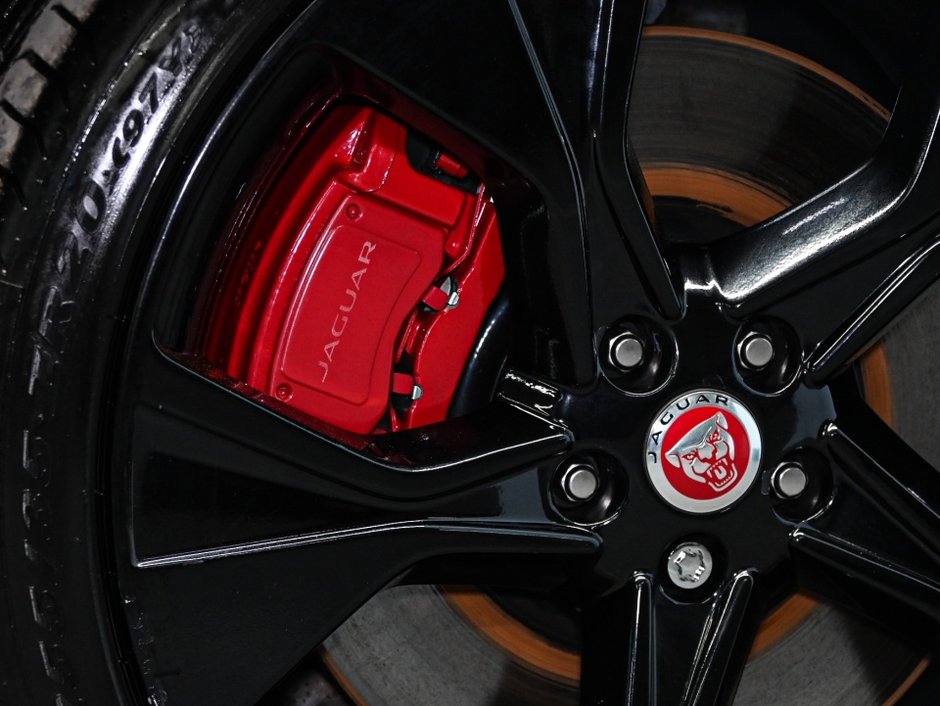 2021 Jaguar F-TYPE-29