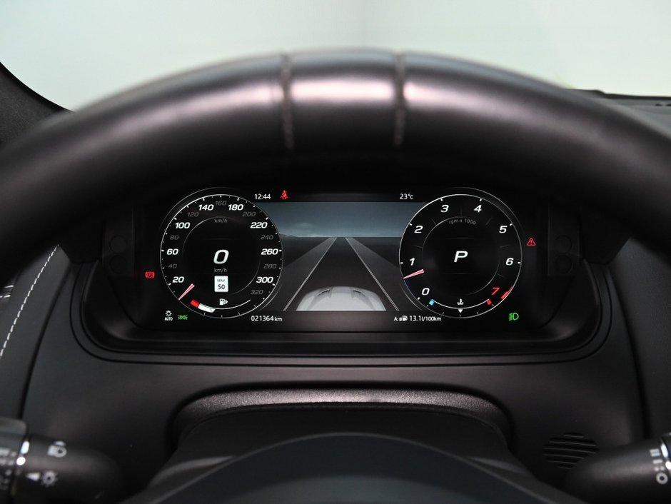 Jaguar F-TYPE P575 R 2022-11