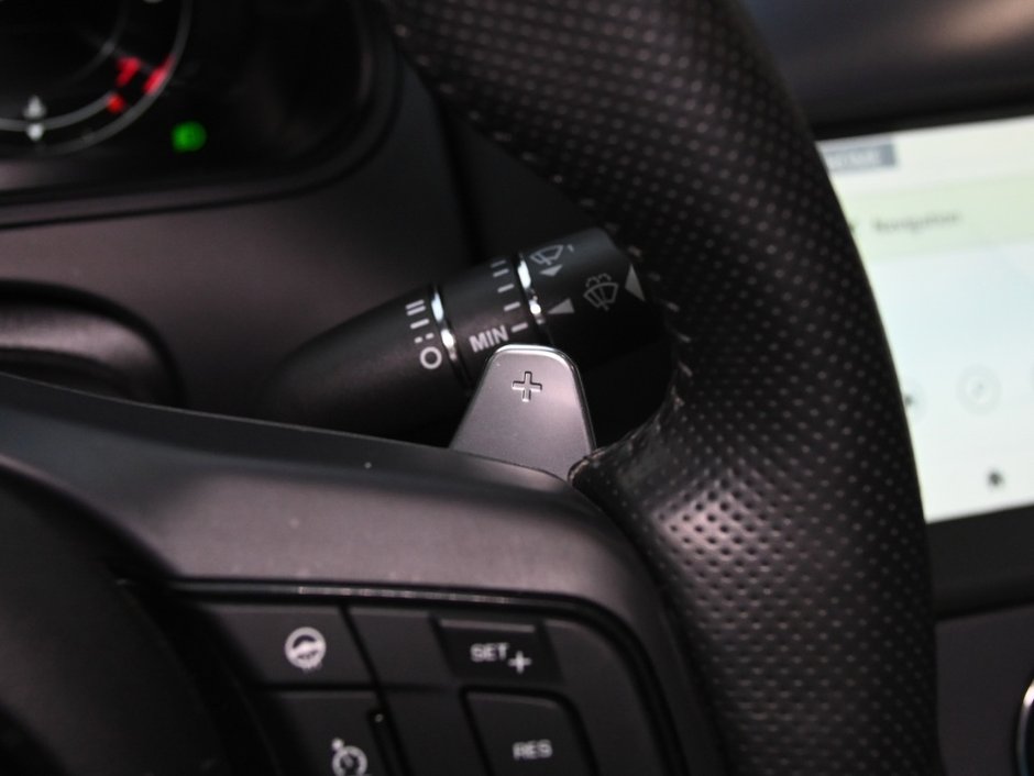 Jaguar F-TYPE P575 R 2022-19