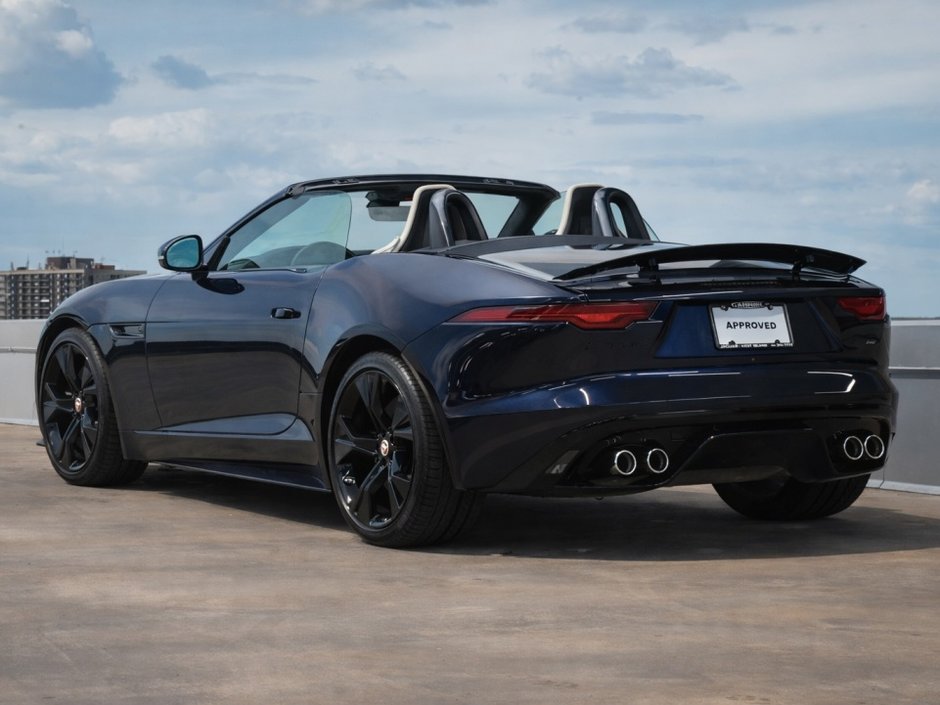 Jaguar F-TYPE R-Dynamic 2023-1