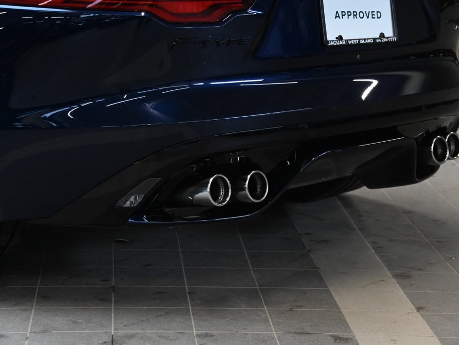 Jaguar F-TYPE R-Dynamic 2023-29