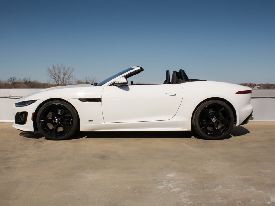 Jaguar F-TYPE 75 2024-3